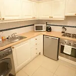 Custom House Square Aparthotel