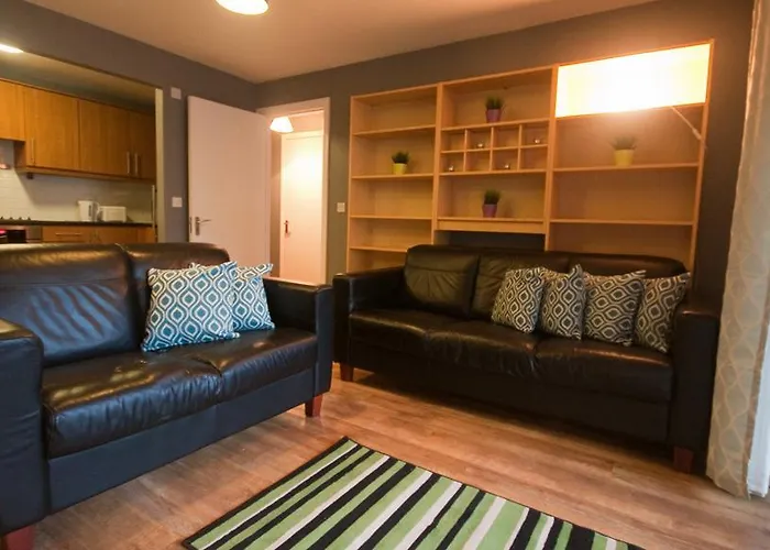 Custom House Square Aparthotel